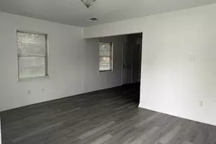 403 S 7th St, Copperas Cove, TX 76522 - Photo 2