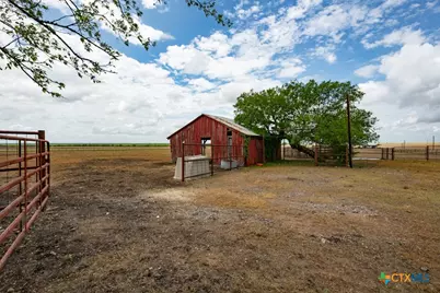 1414 Branch Road, Seguin, TX 78155 - Photo 18
