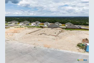 129 Reed Henry Drive, Copperas Cove, TX 76522 - Photo 2