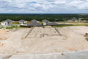 129 Reed Henry Dr, Copperas Cove, TX 76522 - Photo 14