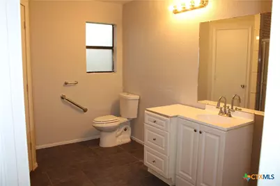 677 County Road 3081, Lampasas, TX 76550 - Photo 30