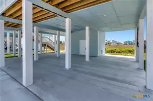 143 Paradise Dr, Rockport, TX 78382 - Photo 20