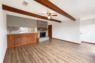 104 Maplewood Dr, Victoria, TX 77901 - Photo 8