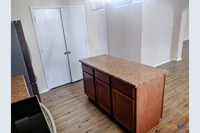 4100 Jack Barnes Avenue, Killeen, TX 76549 - Photo 18