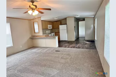 208 Picasso Drive, San Marcos, TX 78666 - Photo 32