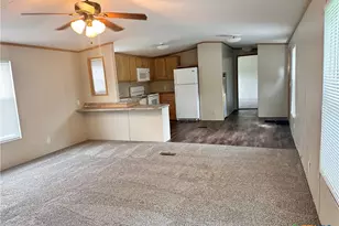 208 Picasso Dr, San Marcos, TX 78666 - Photo 32