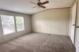 208 Picasso Dr, San Marcos, TX 78666 - Photo 20