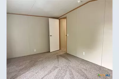 208 Picasso Drive, San Marcos, TX 78666 - Photo 10