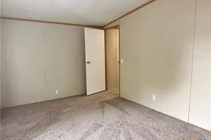 208 Picasso Dr, San Marcos, TX 78666 - Photo 10