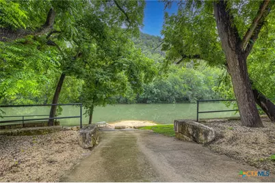 186 River Villas Court, New Braunfels, TX 78132 - Photo 1