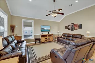 186 River Villas Ct, New Braunfels, TX 78132 - Photo 8