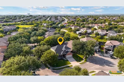 518 Bandera Circle, New Braunfels, TX 78130 - Photo 4
