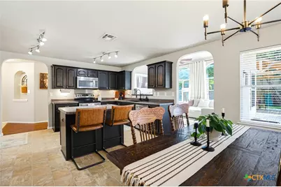 518 Bandera Circle, New Braunfels, TX 78130 - Photo 16