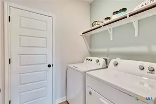 3109 Canyon River Ln, Georgetown, TX 78628 - Photo 12