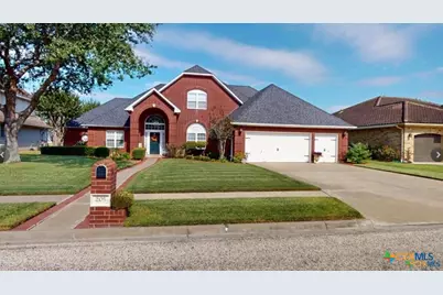 205 Willow Way, Victoria, TX 77904 - Photo 2