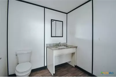 13102 N Navarro Street #B, Victoria, TX 77904 - Photo 10