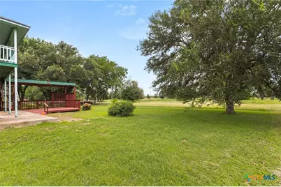 16567 Fm 725, Seguin, TX 78155 - Photo 22