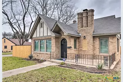 1419 N 5th Street, Temple, TX 76501 - Photo 2