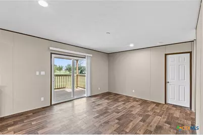 305 S 6th Street, Buckholts, TX 76518 - Photo 4