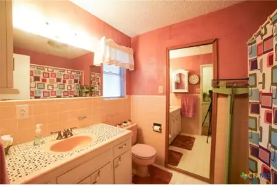 212 Highland Oaks Drive, Harker Heights, TX 76548 - Photo 22