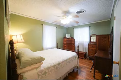 212 Highland Oaks Drive, Harker Heights, TX 76548 - Photo 24