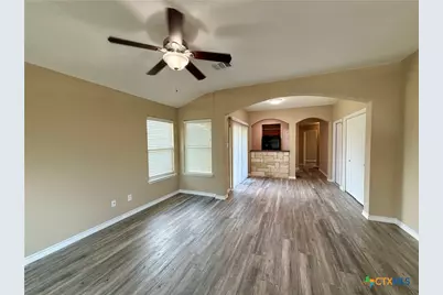101 Salas Drive, San Marcos, TX 78666 - Photo 4
