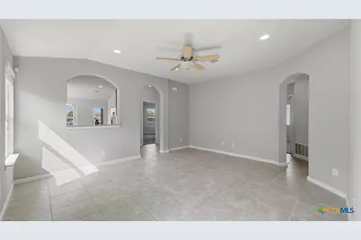 2238 Falcon Way, New Braunfels, TX 78130 - Photo 10