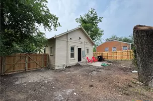 1303 S 13th St, Temple, TX 76504 - Photo 16