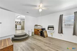 725 Co Rd 428, Lolita, TX 77971 - Photo 12