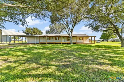 725 County Road 428, Lolita, TX 77971 - Photo 1