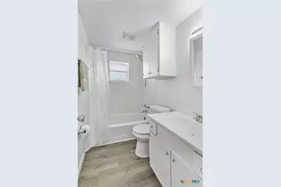725 County Road 428, Lolita, TX 77971 - Photo 20