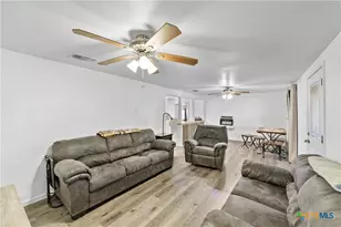 725 Co Rd 428, Lolita, TX 77971 - Photo 8