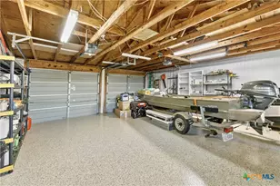 725 Co Rd 428, Lolita, TX 77971 - Photo 22