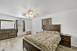 725 Co Rd 428, Lolita, TX 77971 - Photo 14
