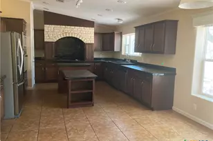 800 Thurman Rd, San Marcos, TX 78666 - Photo 6
