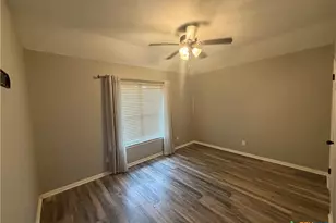 114 Palomino, Victoria, TX 77904 - Photo 8