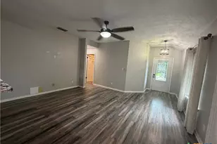 114 Palomino, Victoria, TX 77904 - Photo 4