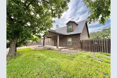 2011 Zint Street, Gonzales, TX 78629 - Photo 6