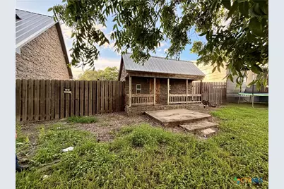2011 Zint Street, Gonzales, TX 78629 - Photo 36