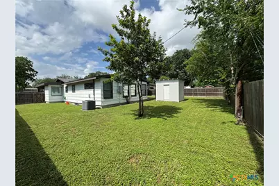 1701 E Mimosa Avenue, Victoria, TX 77901 - Photo 38