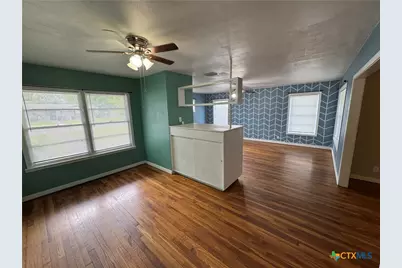 1701 E Mimosa Avenue, Victoria, TX 77901 - Photo 8