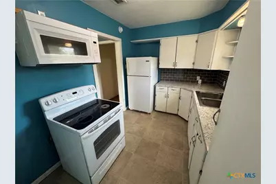 1701 E Mimosa Avenue, Victoria, TX 77901 - Photo 14
