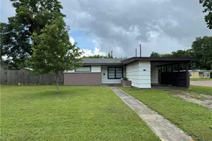 1701 E Mimosa Ave, Victoria, TX 77901 - Photo 2