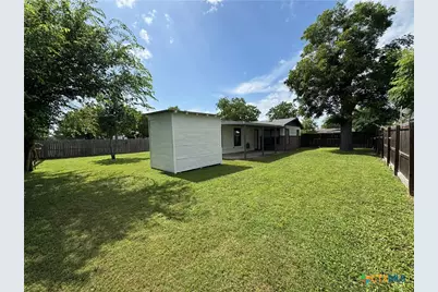 1701 E Mimosa Avenue, Victoria, TX 77901 - Photo 36