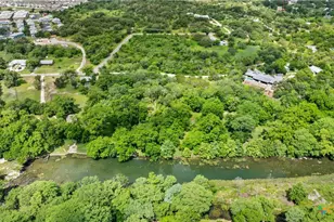 1242 Ervendberg Ave, New Braunfels, TX 78130 - Photo 22