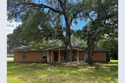 1434 Saint Andrew Street, Gonzales, TX 78629 - Photo 1
