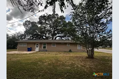 1434 Saint Andrew Street, Gonzales, TX 78629 - Photo 2