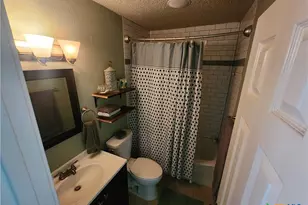 5222 Pine Pl, Austin, TX 78744 - Photo 16