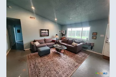 5222 Pine Place, Austin, TX 78744 - Photo 4