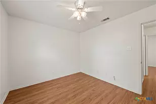 207 Cobblestone Dr, Killeen, TX 76542 - Photo 4